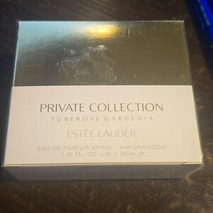 Perfume estee lauder,$190, original price$ 248,1oz,turquoise gardenia